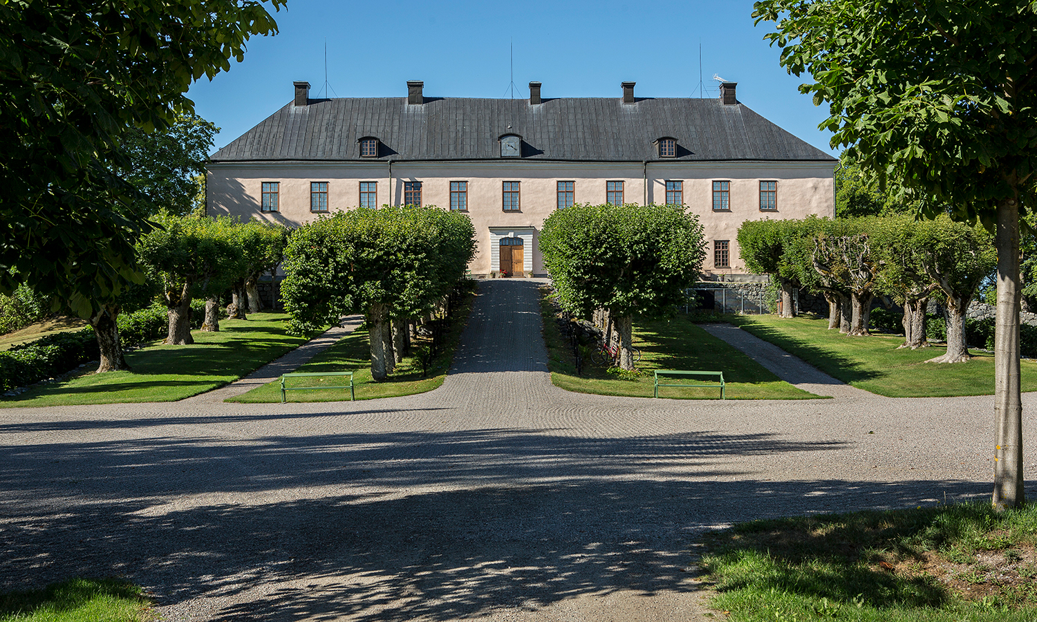 Foto på Grönsöö slott.