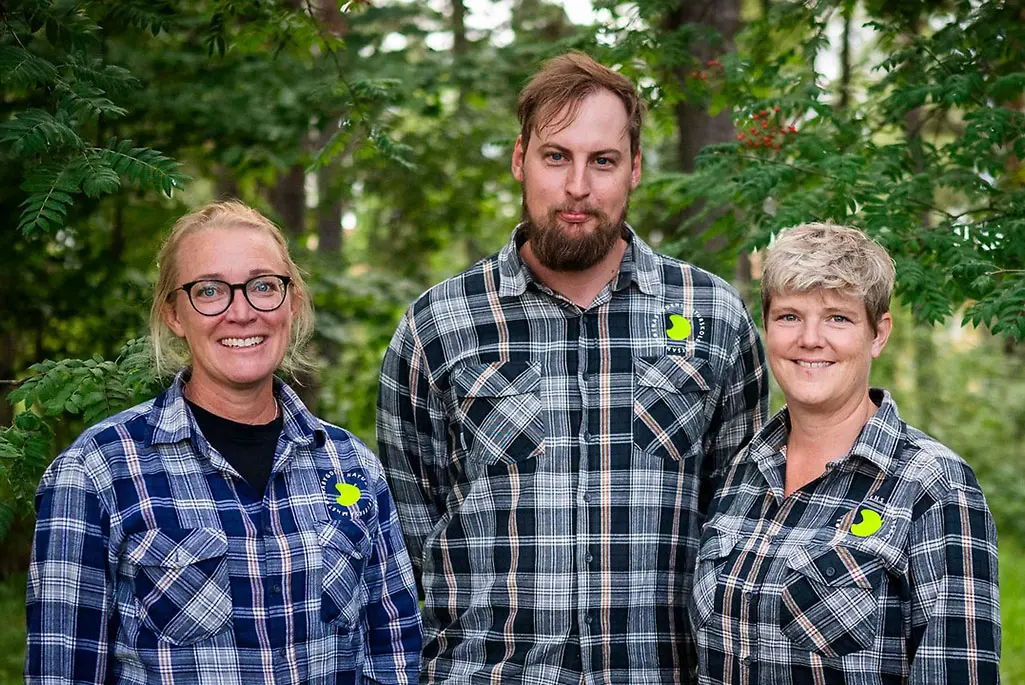 Foto på Maria, Daniel och Marie.